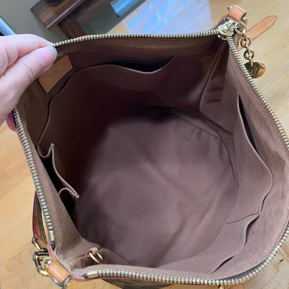 Louis Vuitton Palermo PM - Picture 13 of 16